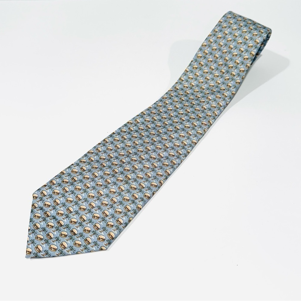 Vineyard Vines Cheeseburger in Paradise Light Blue Silk Tie Necktie